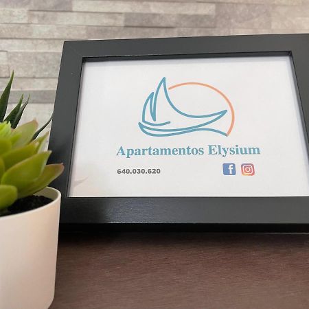 Apartamentos Elysium Torremolinos Bagian luar foto